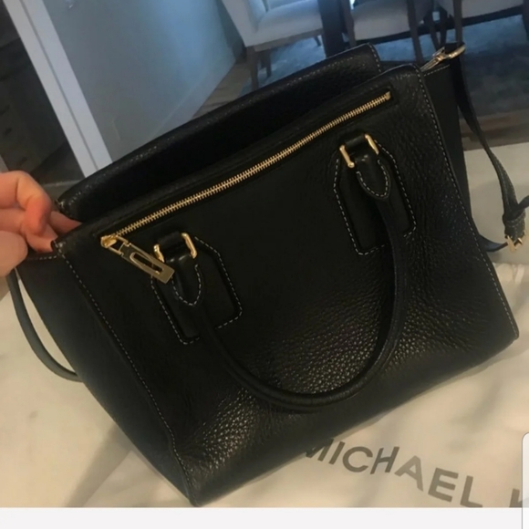 Mk handbag - Picture 6 of 11